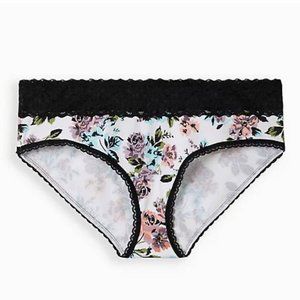 NWT Torrid WIDE LACE HIPSTER PANTY - FLORAL WHITE Sz 4